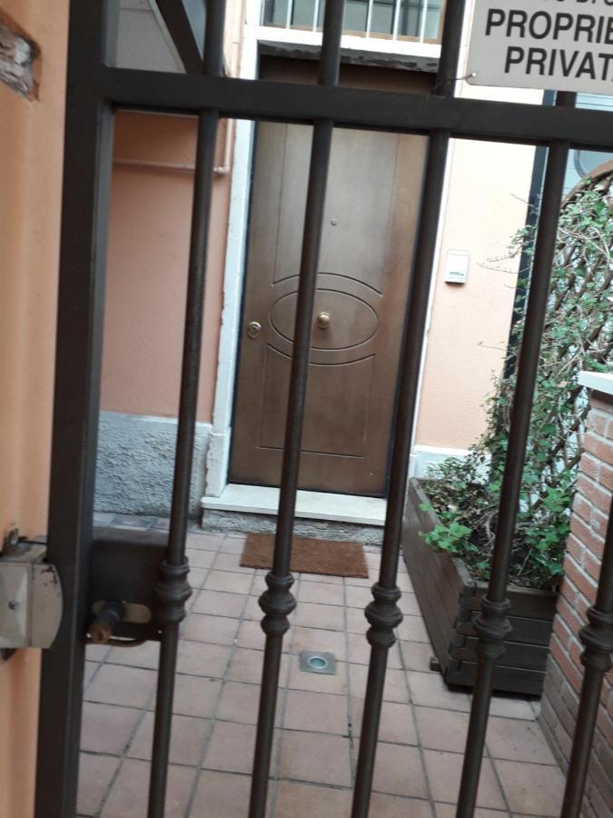 Home Scalzi 18 Верона Екстериор снимка