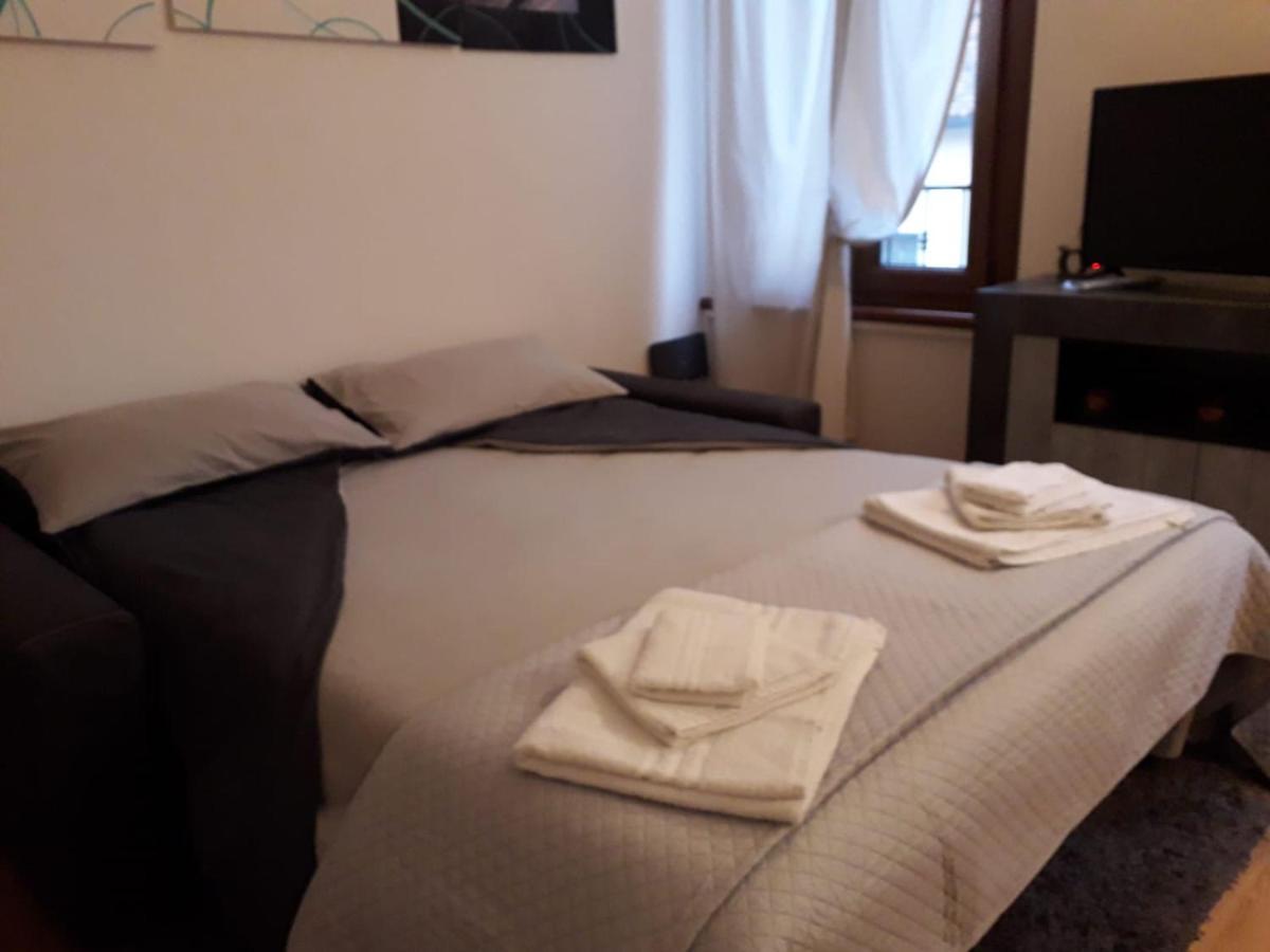 Home Scalzi 18 Верона Екстериор снимка